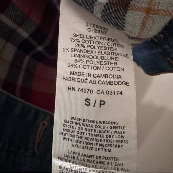 Parasuco small lined jean jacket. - Picture 6 of 6